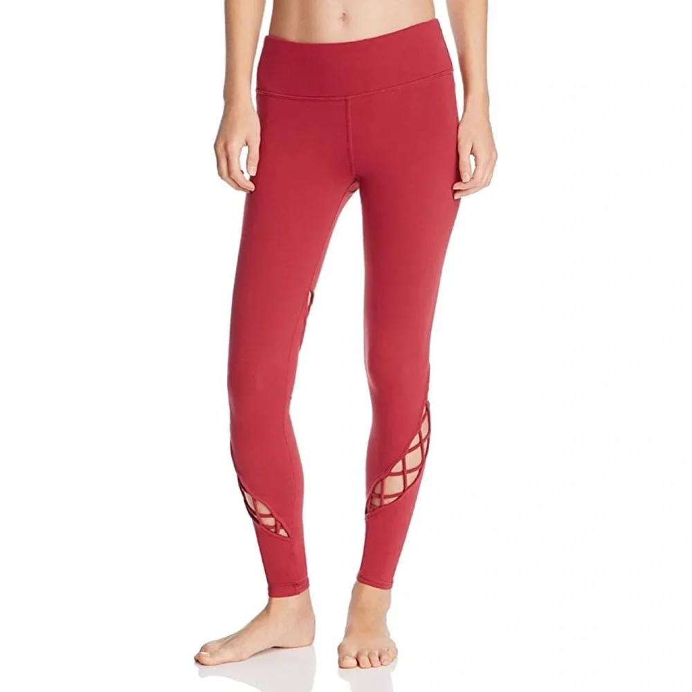 Alo Yoga Entwine Leggings in Red Velvet